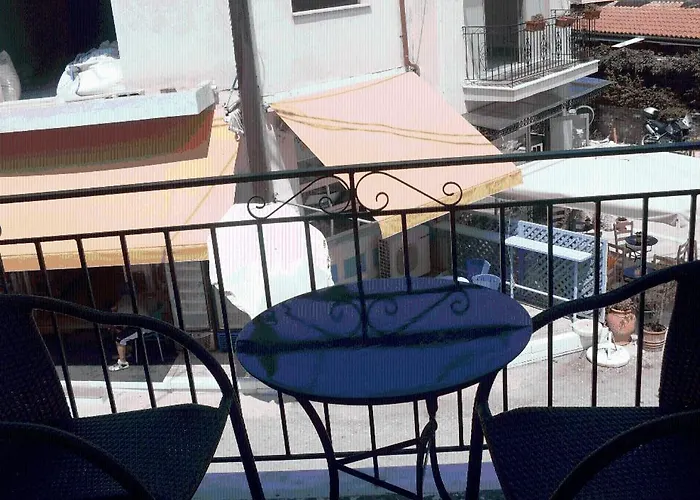 Karafelas Hotel